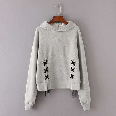 Kahes värvitoonis lipsude ja kapuutsiga naiste dressipluus