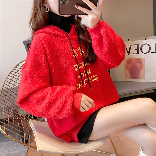 Polar naiste dressipluus tikandi ja punase kapuutsiga