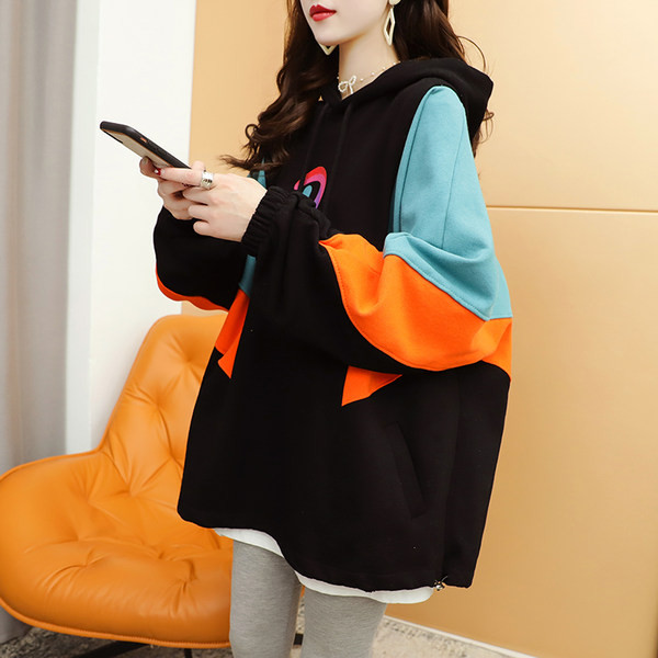 Uue mudeli naiste lai kapuutsiga dressipluus