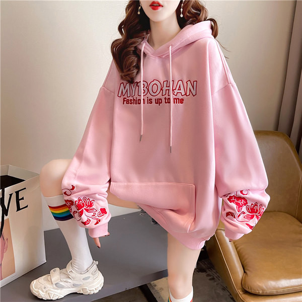 Φαρδύ φούτερ με έγχρωμη απλικέ και κουκούλα για γυναίκες