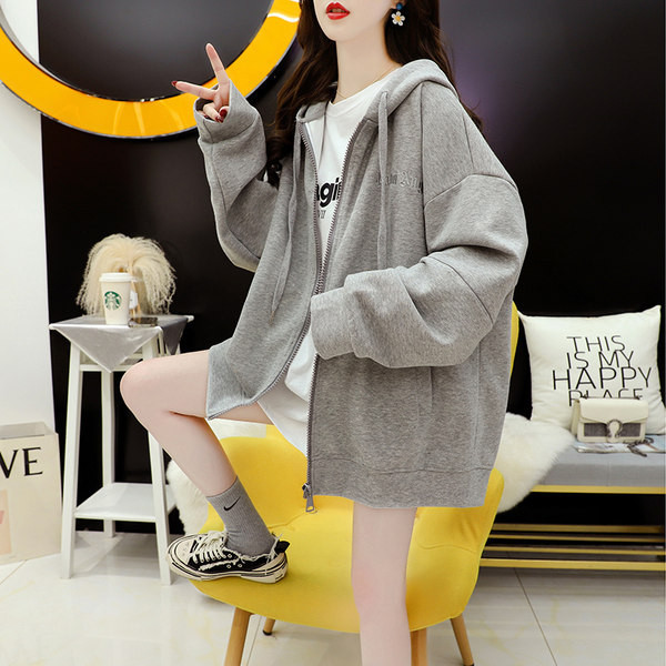 Naiste lai kapuutsiga dressipluus kolmes värvitoonis