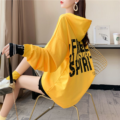 Naiste dressipluus mitu mudelit aplikatsiooniga