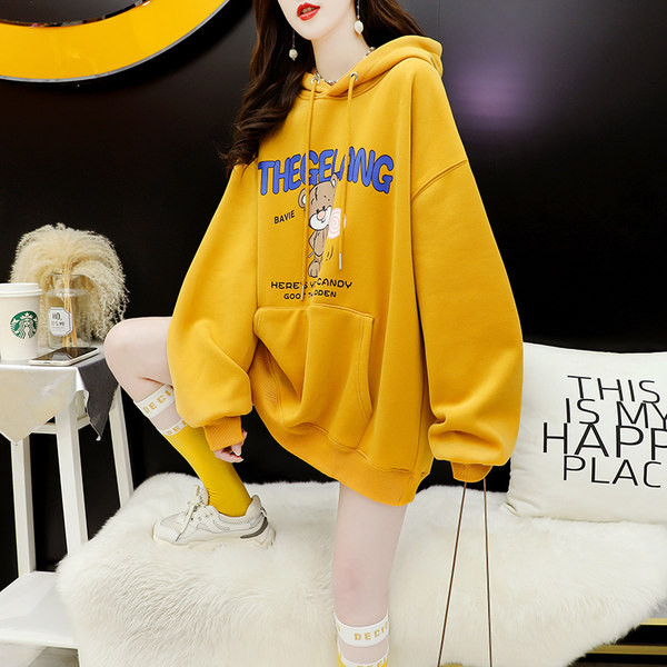 Sportlik naiste pikk aplikatsiooni ja lipsudega dressipluus