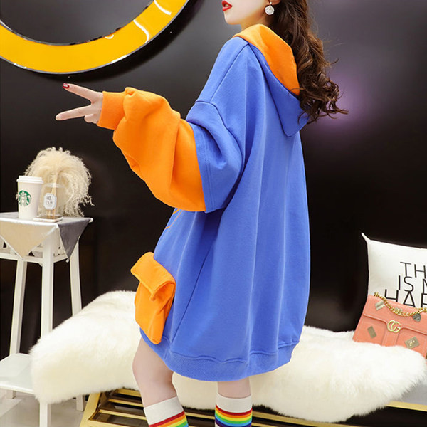 Γυναικείο φαρδύ μοντέλο φούτερ με τσέπη