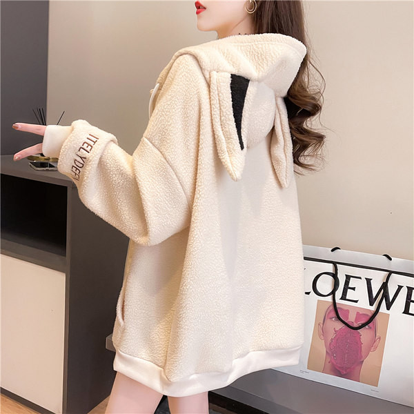 Φαρδύ μοντέλο γυναικείο φούτερ με κορδόνια και κεντητή επιγραφή