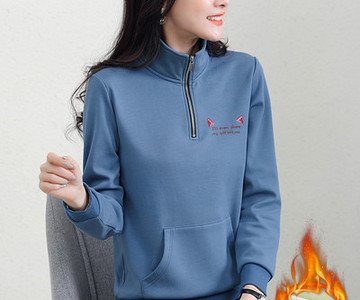 Naiste spordijooks kirja ja lukuga