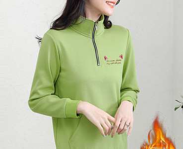 Naiste spordijooks kirja ja lukuga