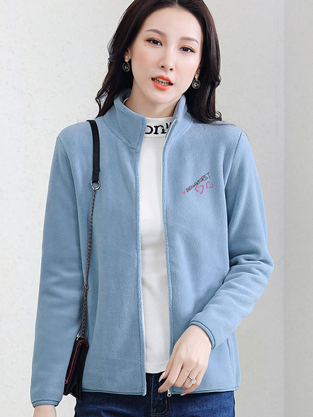 Pehme naiste dressipluus kirja ja tõmblukuga