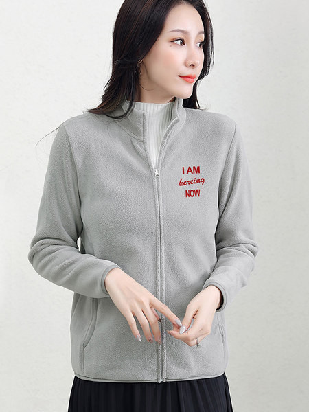 Pehme naiste dressipluus kirja ja tõmblukuga