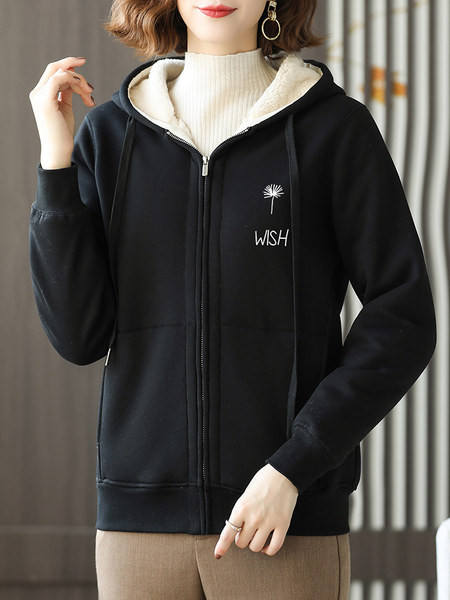 Naiste tepitud dressipluus kapuutsi ja lukuga