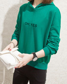 Naistele mõeldud kevadine kapuutsiga dressipluus