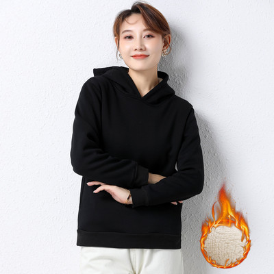 Naiste tepitud dressipluus kirja ja kapuutsiga