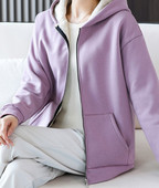 Naistele sooja voodri ja kapuutsiga talvine dressipluus