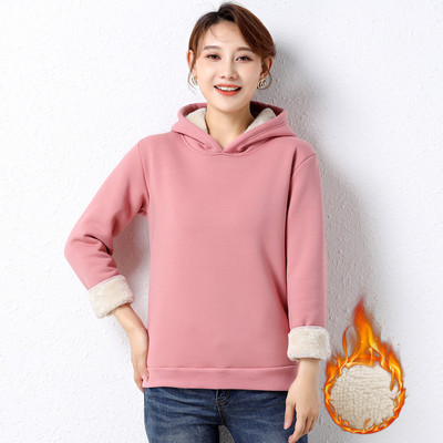 Sooja voodri ja aplikatsiooniga naiste dressipluus