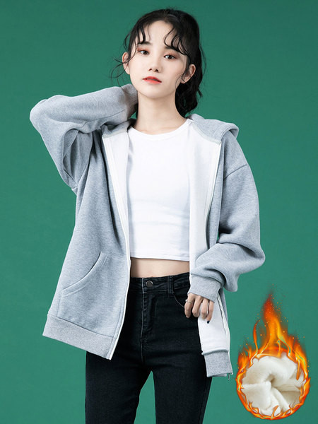 Sügis-talvine sooja voodri ja kapuutsiga dressipluus