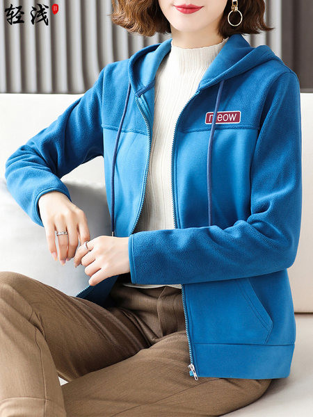 Naiste vabaaja kapuutsiga dressipluus - kaks mudelit