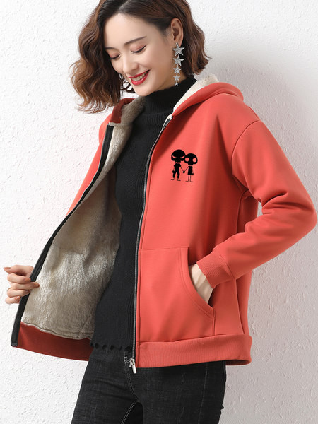 Ζεστό γυναικείο φούτερ με κουκούλα και φόδρα