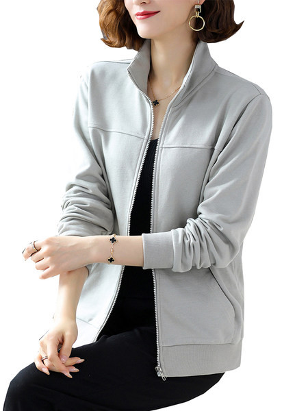 Naiste sügisene dressipluusi tavaline taskute ja lukuga mudel