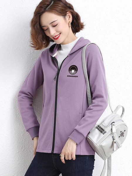 Naiste kapuutsiga dressipluus - mitu mudelit