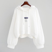 Igapäevane naiste dressipluus kapuutsiga ja embleemiga