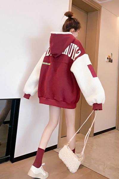 Naiste sportlik dressipluus kapuutsiga ja paksu sametvoodriga