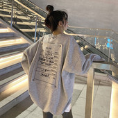 Lai naiste dressipluus ovaalse kaelusega musta ja halli värviga