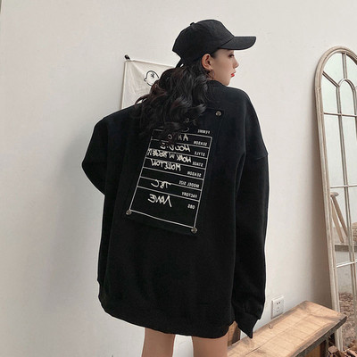 Lai naiste dressipluus ovaalse kaelusega musta ja halli värviga