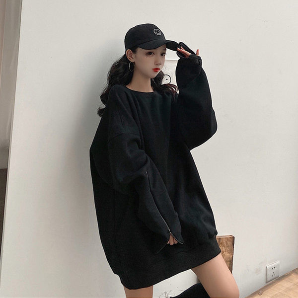 Lai naiste dressipluus ovaalse kaelusega musta ja halli värviga