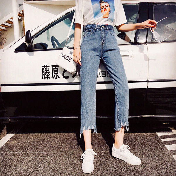 Sinised rebenenud motiividega naiste teksad