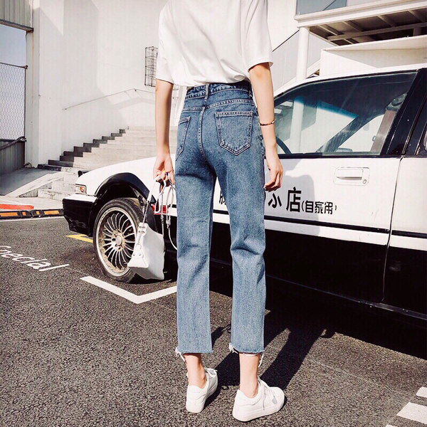 Sinised rebenenud motiividega naiste teksad