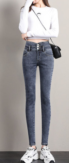 Naiste vabaaja teksapükstega nööpidega mudel