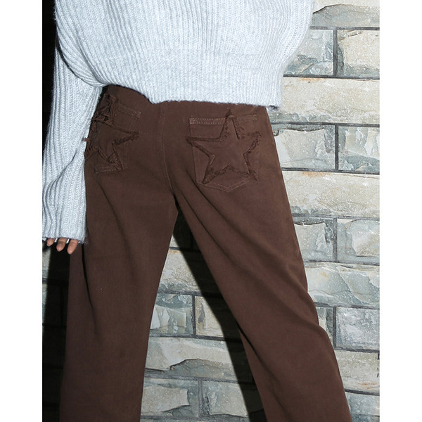 Laiad taskute ja kõrge vöökohaga teksad kolmes värvitoonis