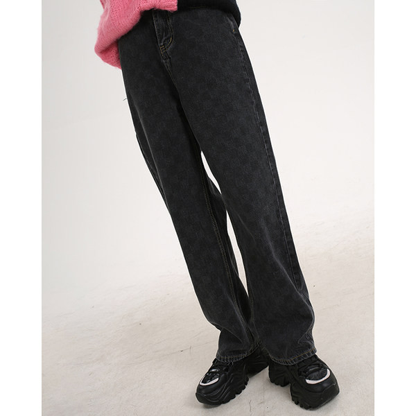 Naiste sügis-talviste teksade sirge mudel