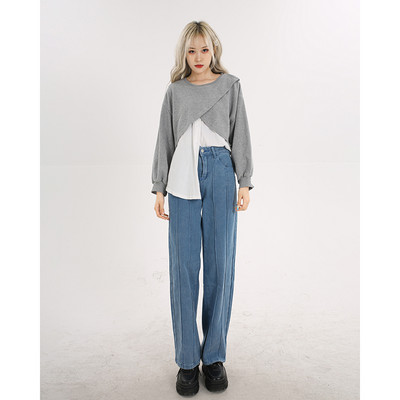 Naiste stiilsed laiade sääredega teksad