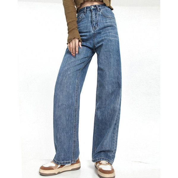 Naiste kõrge vöökoha ja taskutega teksapüksid