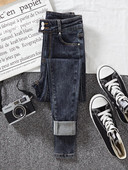 Elastsed kõrge vöökohaga naiste teksad – liibuv mudel