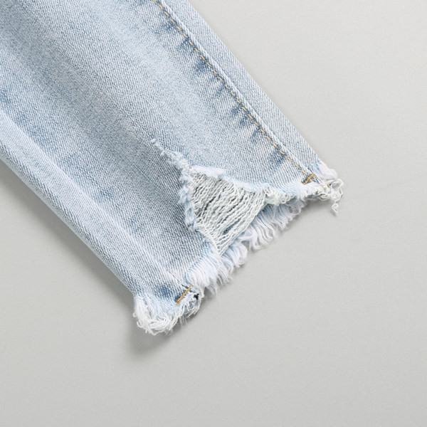 Taskutega naiste teksad