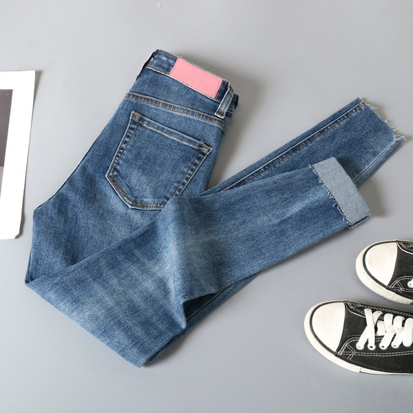 Vabaaja teksad Slim mudel