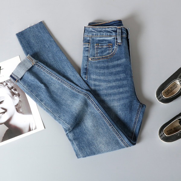 Vabaaja teksad Slim mudel