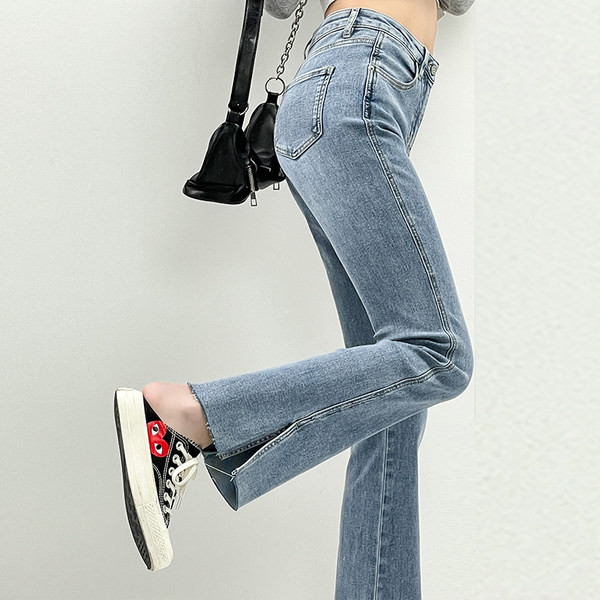 Ženske traperice s visokim strukom i prorezima