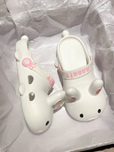 3D elementidega naiste sandaalid