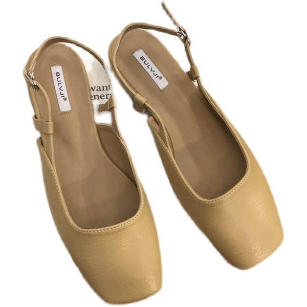 Eko-nahast valmistatud vabaaja naiste sandaalid suletud varvastega