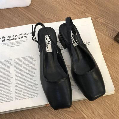 Ежедневни затворени сандали от еко кожа