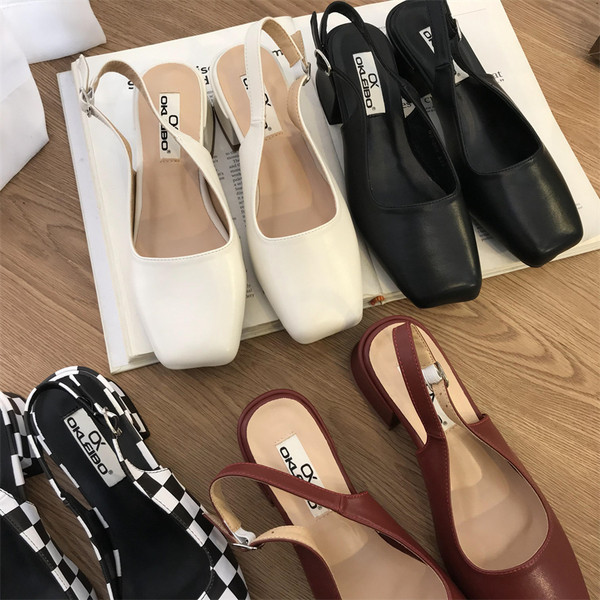 Ежедневни затворени сандали от еко кожа