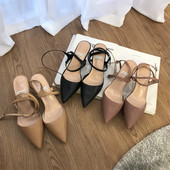 Kunstnahast lipsudega naiste sandaalide liibuv mudel