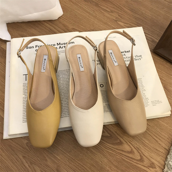 Vabaaja sandaalid suletud varvastega