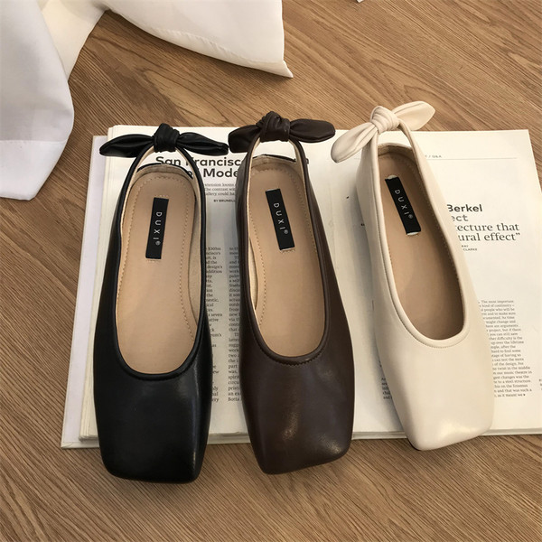 Naiste vabaaja sandaalid kunstnahast - kolme värvi