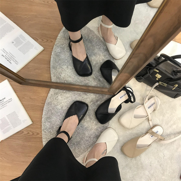 Eko-nahast vabaaja naiste kinnised sandaalid