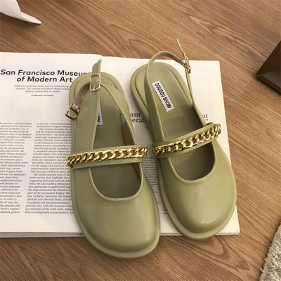 Γυναικεία πέδιλα από έκο δέρμα με αλυσίδα - τρία χρώματα