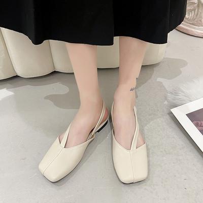 Kahes värvitoonis naiste nahast sandaalid